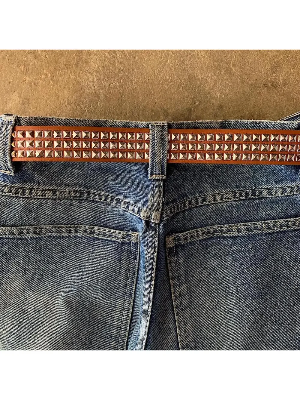 Diamond Studded brown essential belt. Y2k 2000s style. Fits a 30-36 inch waist.